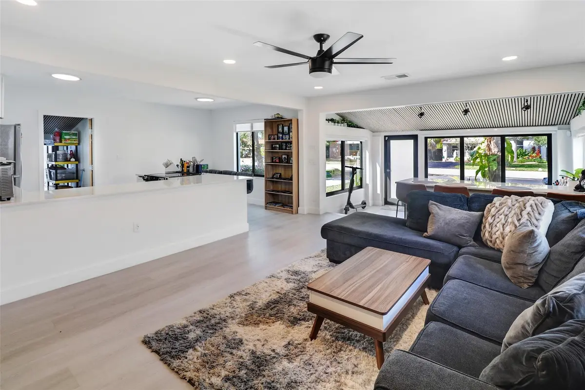Photo 3 at 508 SW 13th Street, Fort Lauderdale