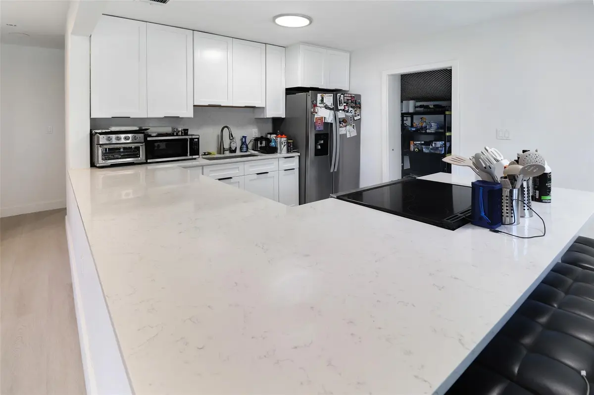 Photo 9 at 508 SW 13th Street, Fort Lauderdale