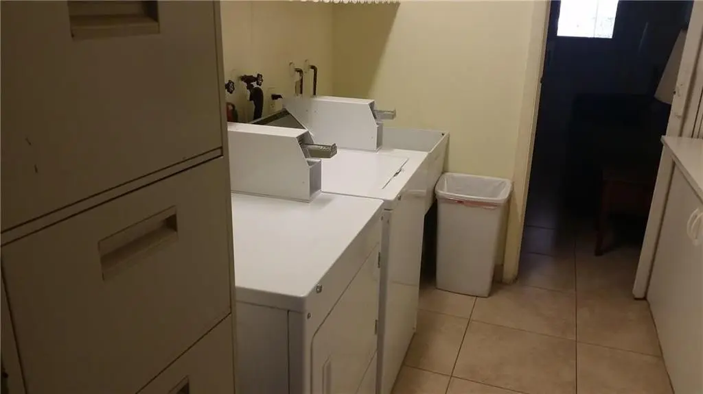 Crystal Lake laundry room at 941 Crystal Lake Drive 105, Deerfield Beach