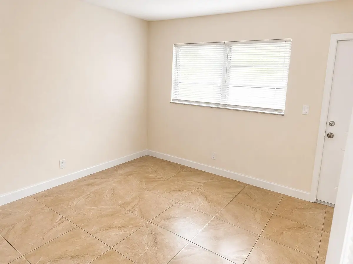73483432-0326-4ff8-a2f9-b2b3ea9a6b0d at 824 NE 16TH Street 828, Fort Lauderdale