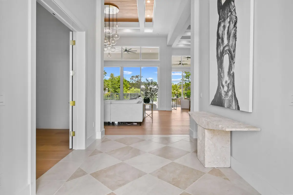 Entry at 9105 Whippoorwill Trail, Jupiter
