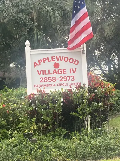 2907 CARAMBOLA Circle 204, Coconut Creek – Condominium for sale