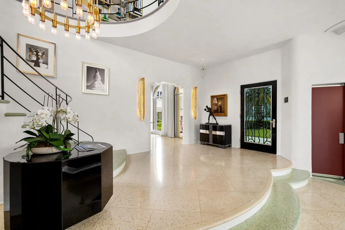 Foyer at 2631 S Flagler Drive, West Palm Beach