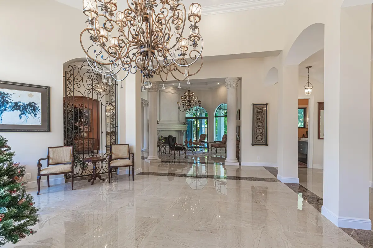 formal dining at 2943 B Road, Loxahatchee Groves