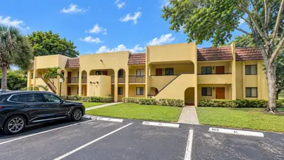 918 SW 9th St Circle 201, Boca Raton – Condominium for sale