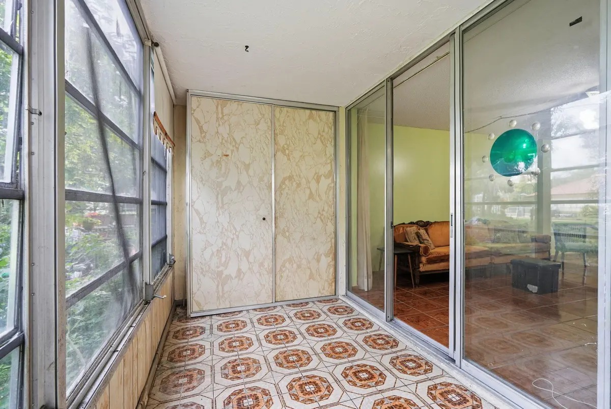6 PAT 2 at 3000 NW 48th Terrace 130, Lauderdale Lakes