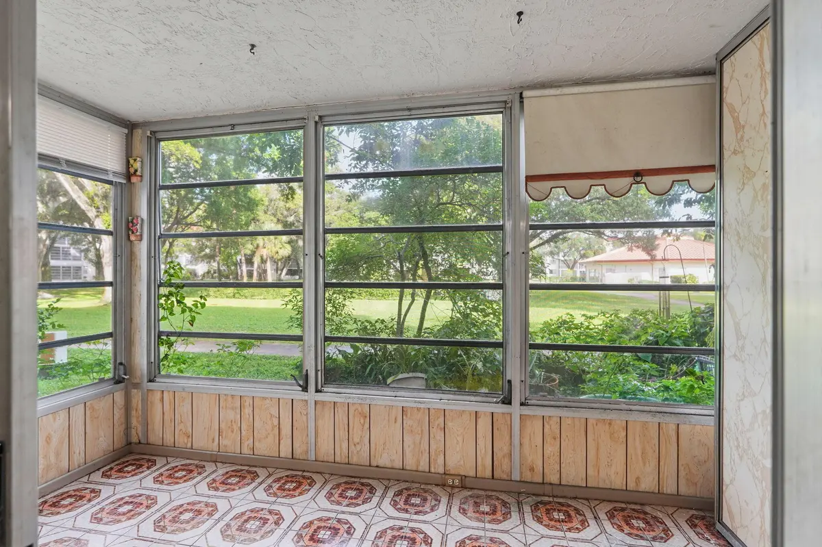 6 PAT at 3000 NW 48th Terrace 130, Lauderdale Lakes