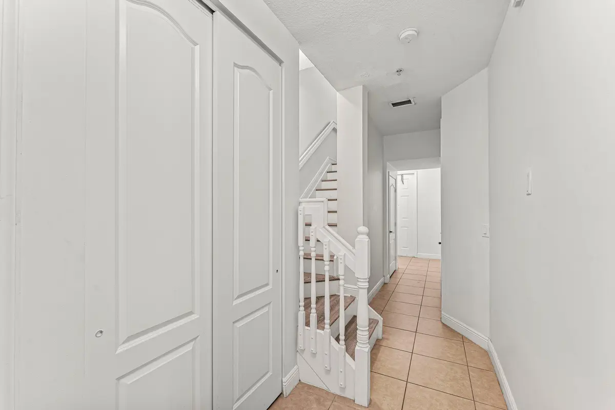 007-673Northwest38thCircle-BocaRaton-FL- at 673 NW 38th Circle, Boca Raton