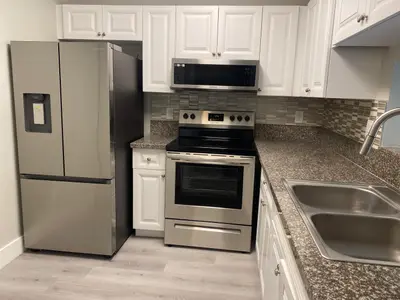 11432 NW 43rd Street Top Right, Coral Springs – Condominium for rent
