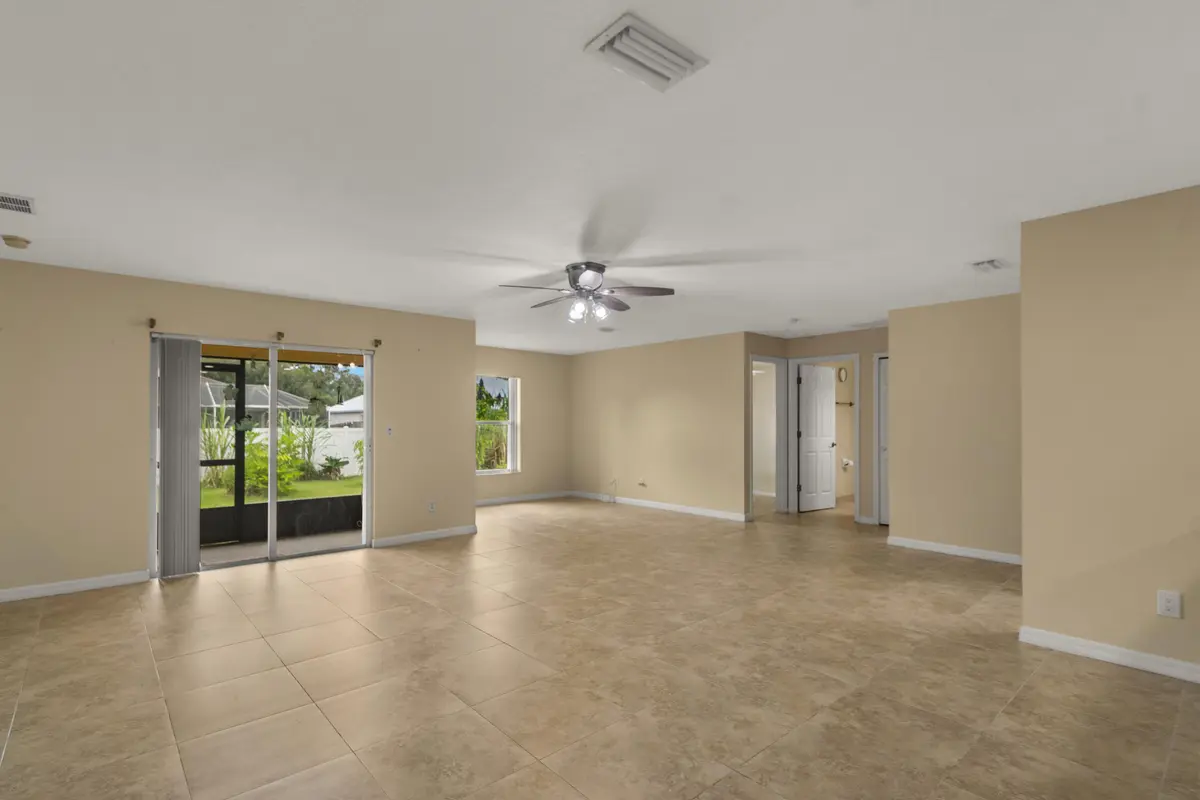 Living Space at 1961 SW Diamond Street, Port St. Lucie