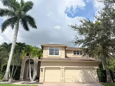 4251 E SENECA Avenue, Weston – Single Family Residence for rent