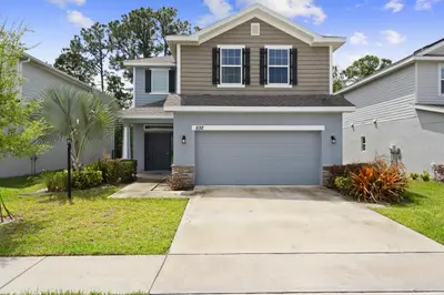 692 NE Turtleback Trail, Port St. Lucie – Single Family Residence for sale