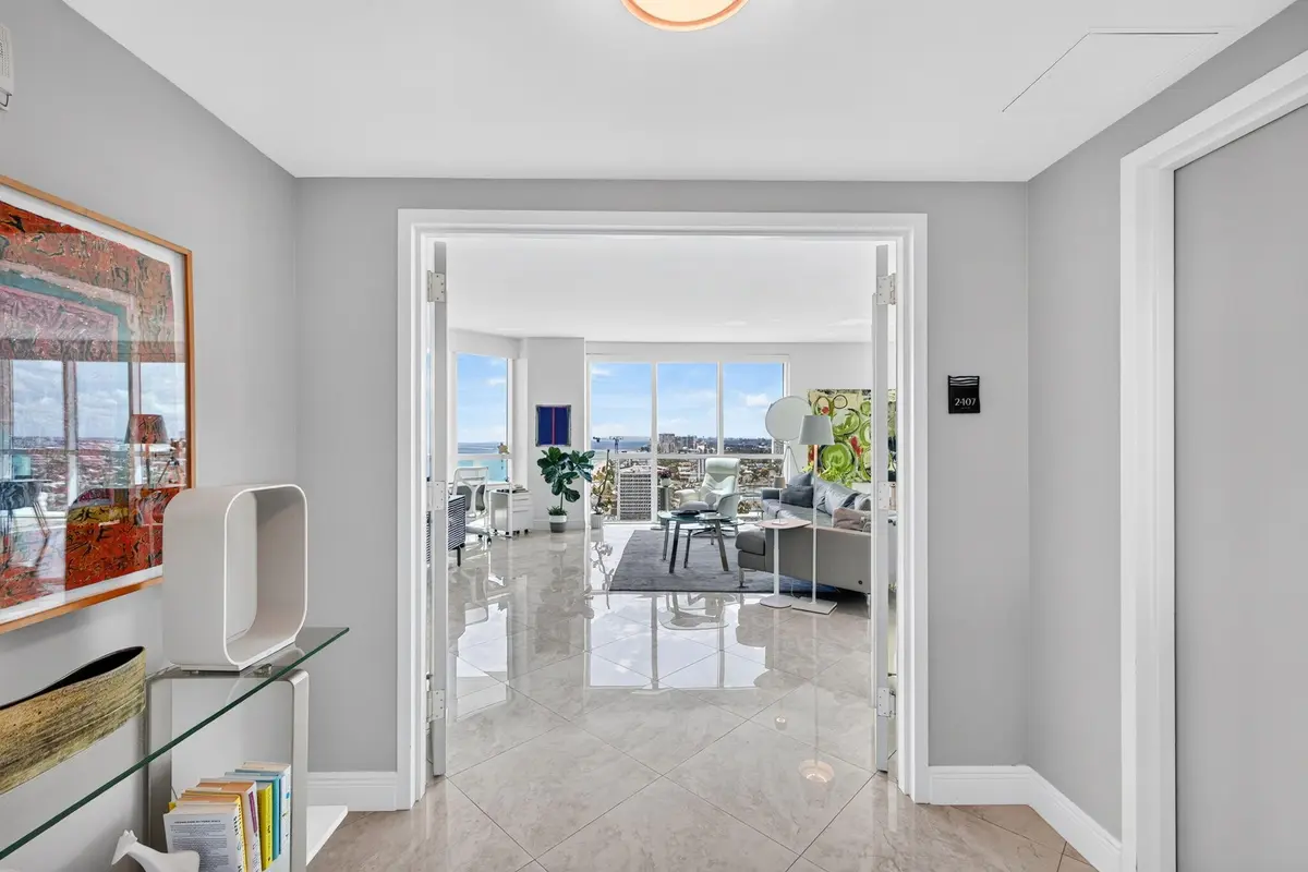 1-web-or-mls-699A1514 at 101 S FORT LAUDERDALE BEACH Boulevard 2407, Fort Lauderdale