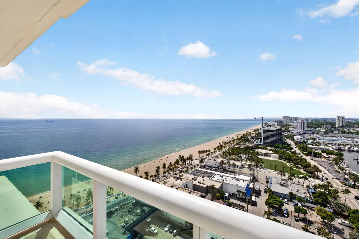 22-web-or-mls-699A1769 at 101 S FORT LAUDERDALE BEACH Boulevard 2407, Fort Lauderdale