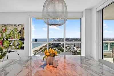 101 S FORT LAUDERDALE BEACH Boulevard 2407, Fort Lauderdale – Condominium for sale