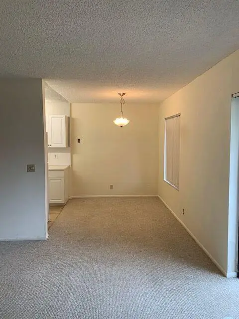 150 PV DIN RM 2022 at 150 PINEVIEW Road B8, Jupiter