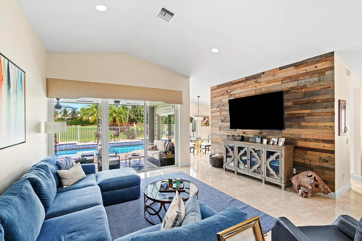 Living Room at 11270 Cloverleaf Circle, Boca Raton