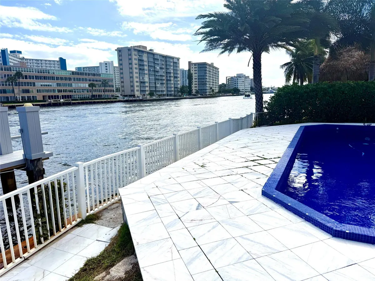 Photo 3 at 720 NE 28TH Avenue, Pompano Beach