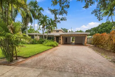 1818 NE 20th Street, Fort Lauderdale – Single Family Residence for sale