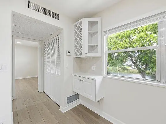 Hallway at 670 MONACO Court, Delray Beach