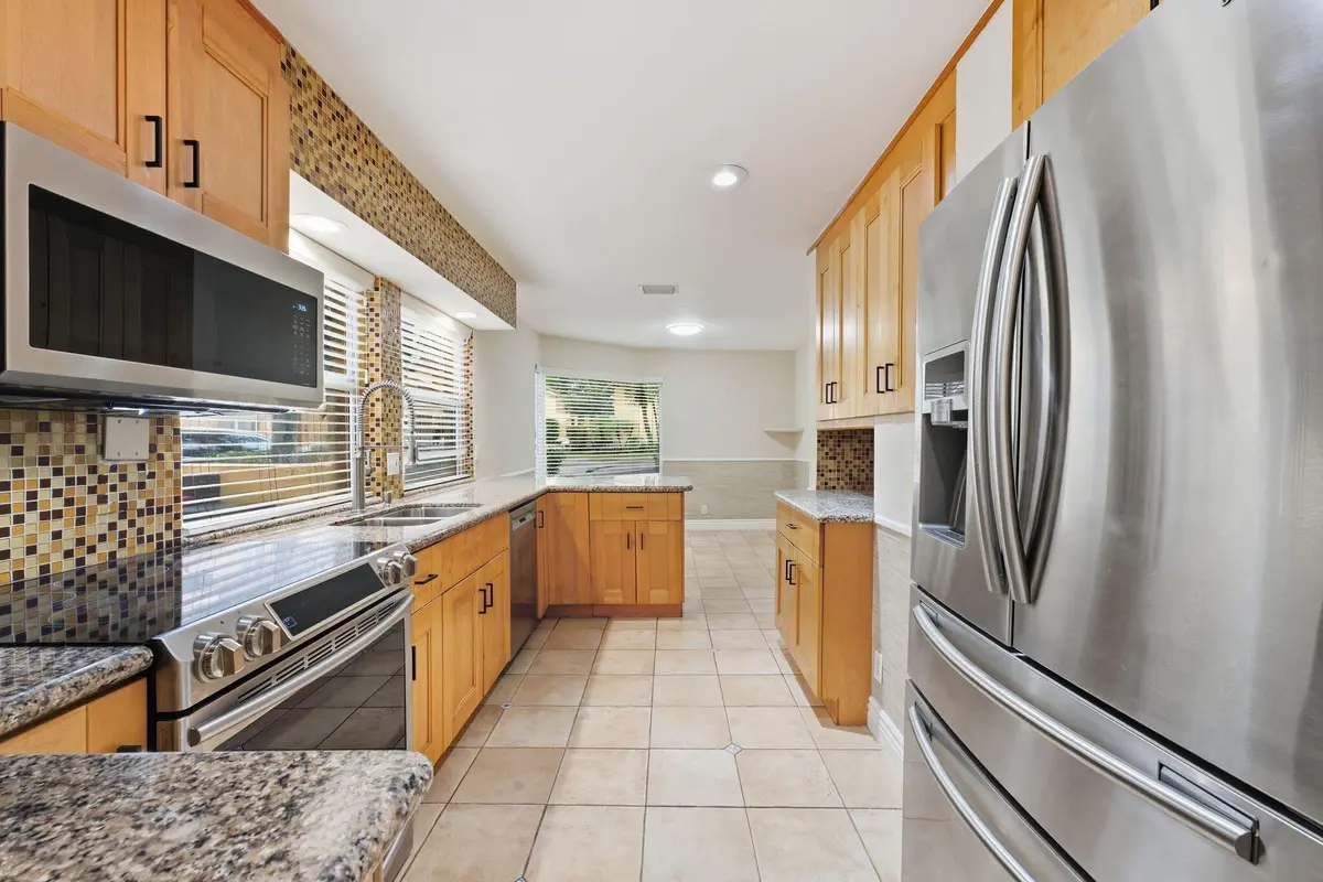 019_JAC02731 at 11375 LAKEVIEW Drive 68-U, Coral Springs