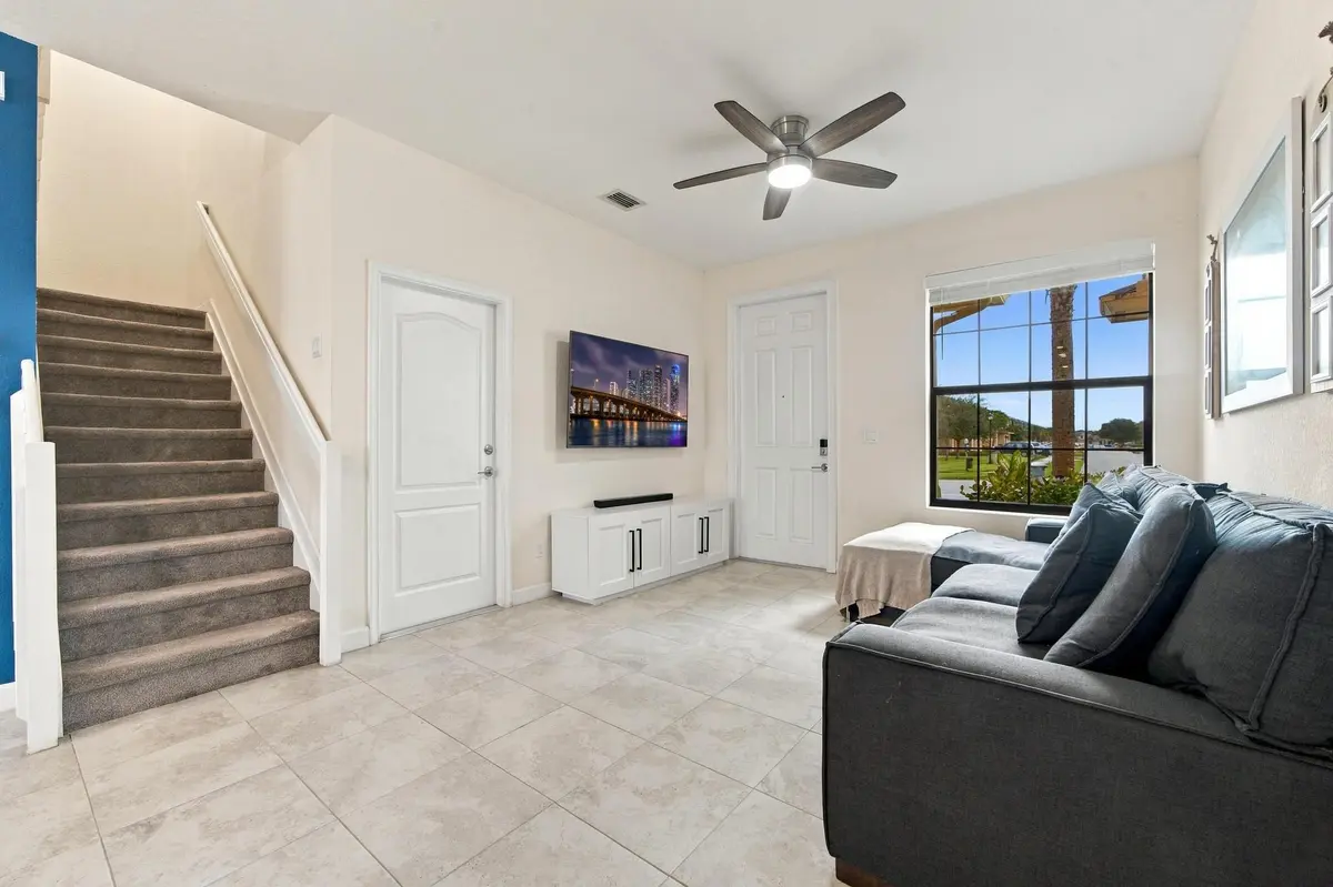 9871 E Villa Cir, Vero Beach, FL 32966-2 at 9871 E Villa Circle, Vero Beach