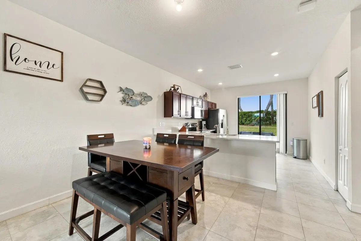 9871 E Villa Cir, Vero Beach, FL 32966-2 at 9871 E Villa Circle, Vero Beach