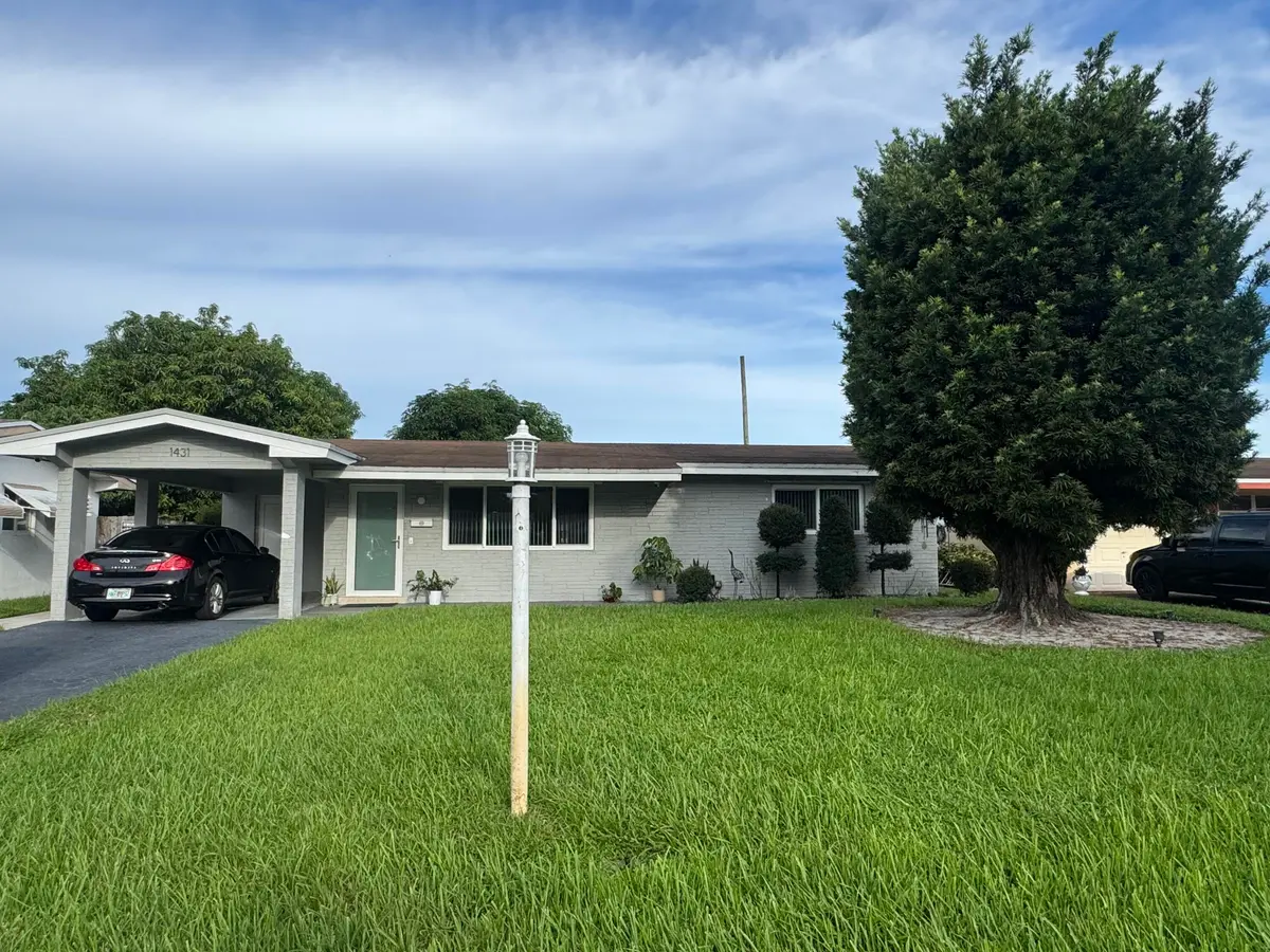 IMG_5935 at 1431 NW 79TH Way, Pembroke Pines