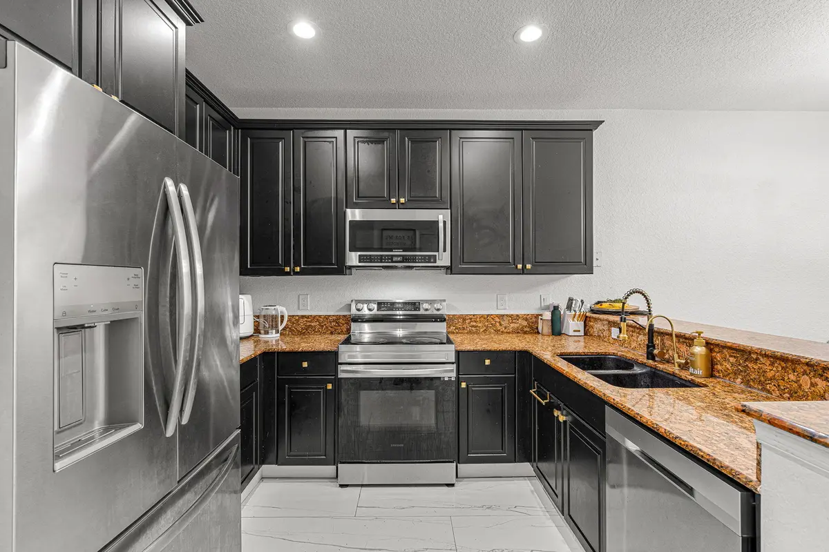 6-web-or-mls-06 at 3606 NW 13th Street, Lauderhill