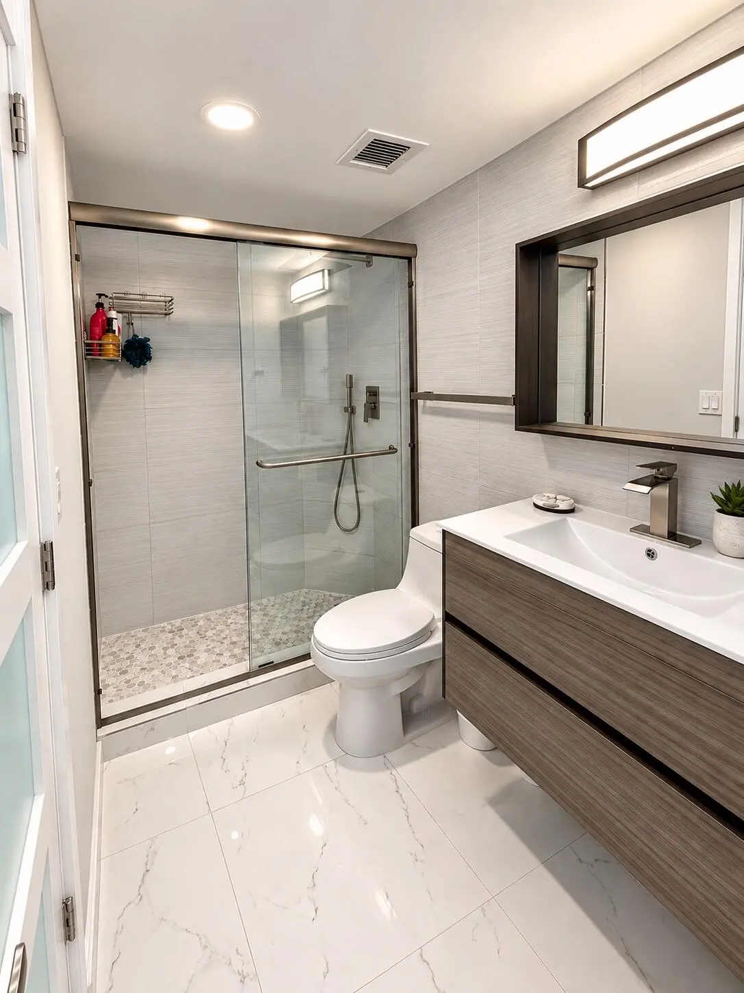 Bath 2 at 4505 S Ocean Boulevard 104, Highland Beach