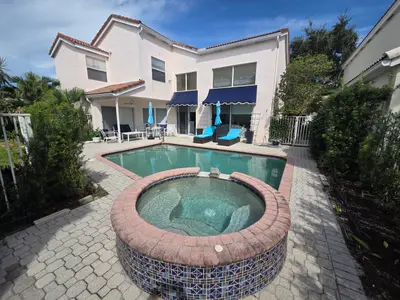 17275 Ventana Drive, Boca Raton – Single Family Residence for rent
