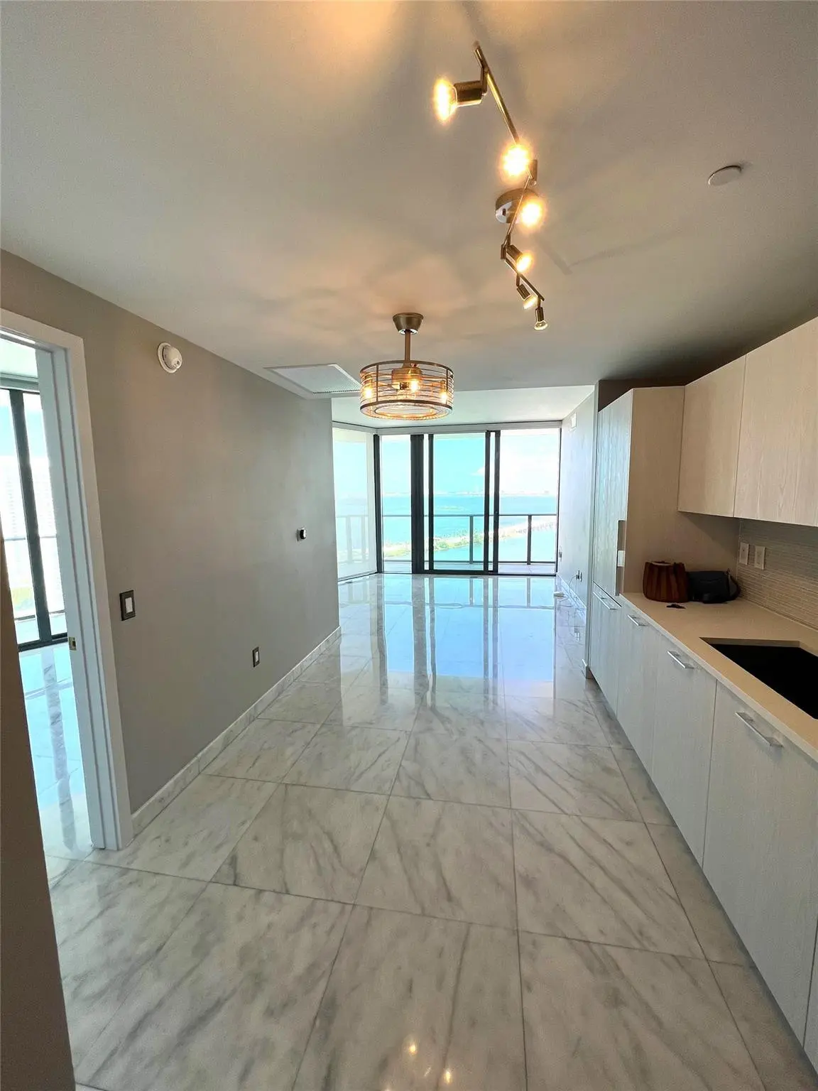 Photo 3 at 501 NE 31ST Street 2701, Miami
