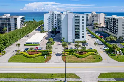 3450 S Ocean Boulevard 121, Palm Beach – Condominium for sale