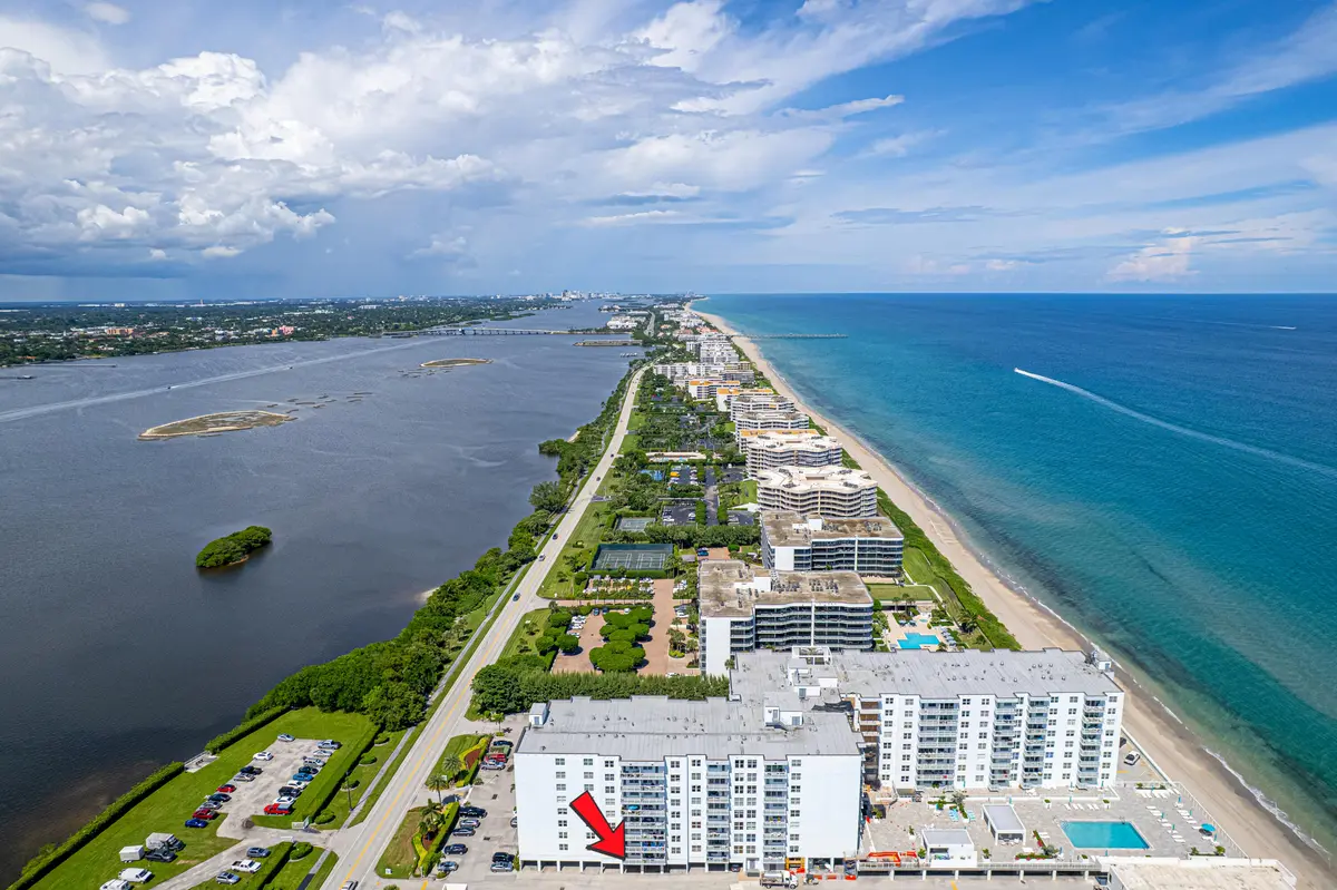 Aerial at 3450 S Ocean Boulevard 121, Palm Beach