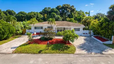110 NE 152nd Street, Miami – Single Family Residence for sale