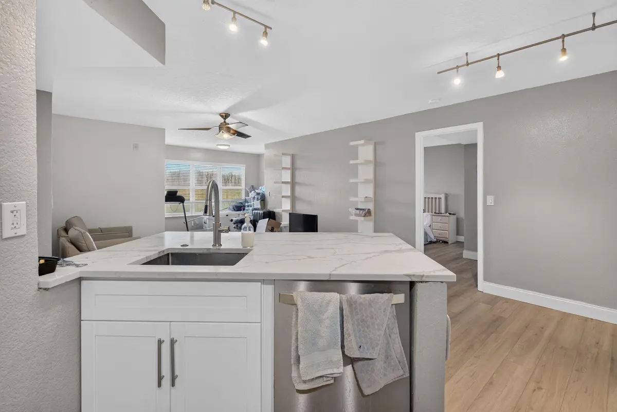 17-web-or-mls-_A7A3924 at 12510 Vista Isles Drive 1212, Sunrise