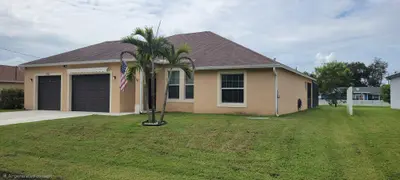 1702 SE NORTH BLACKWELL Drive, Port St. Lucie – Single Family Residence for sale