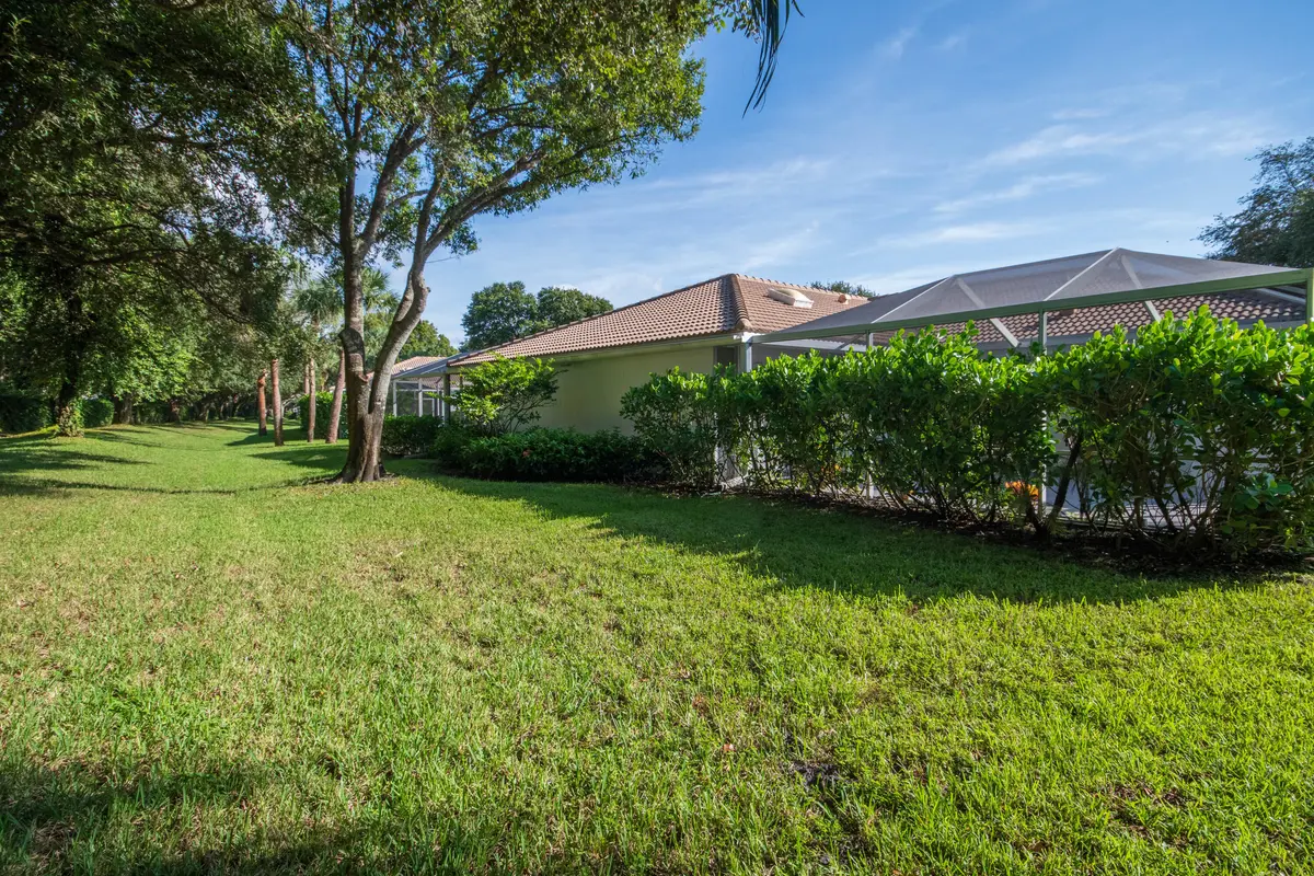8704 Chapman Oak Court-3 at 8704 Chapman Oak Court, Palm Beach Gardens