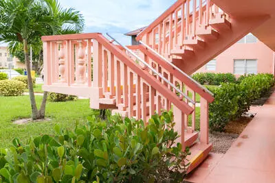 72_Sheffield_C-004 at 72 SHEFFIELD C 72, West Palm Beach