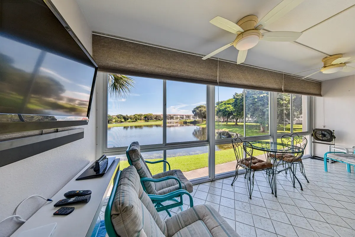 riesgo-30 at 2904 VICTORIA Place A2, Coconut Creek