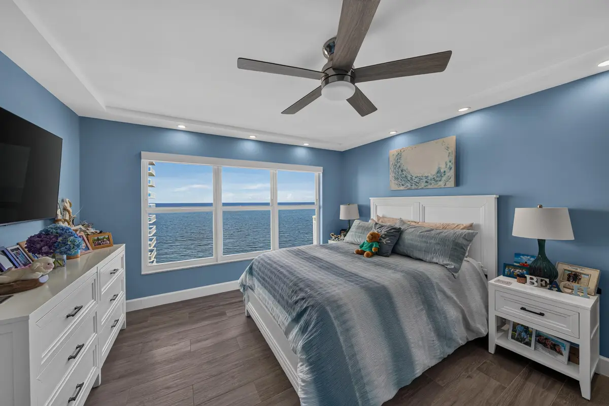 alci-8 at 3900 Galt Ocean Drive 1605, Fort Lauderdale