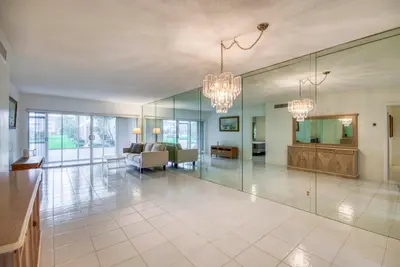 3351 Spanish Trail 113, Delray Beach – Condominium for sale