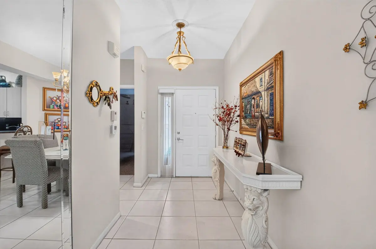 front hallway at 12527 Crystal Pointe Drive C, Boynton Beach