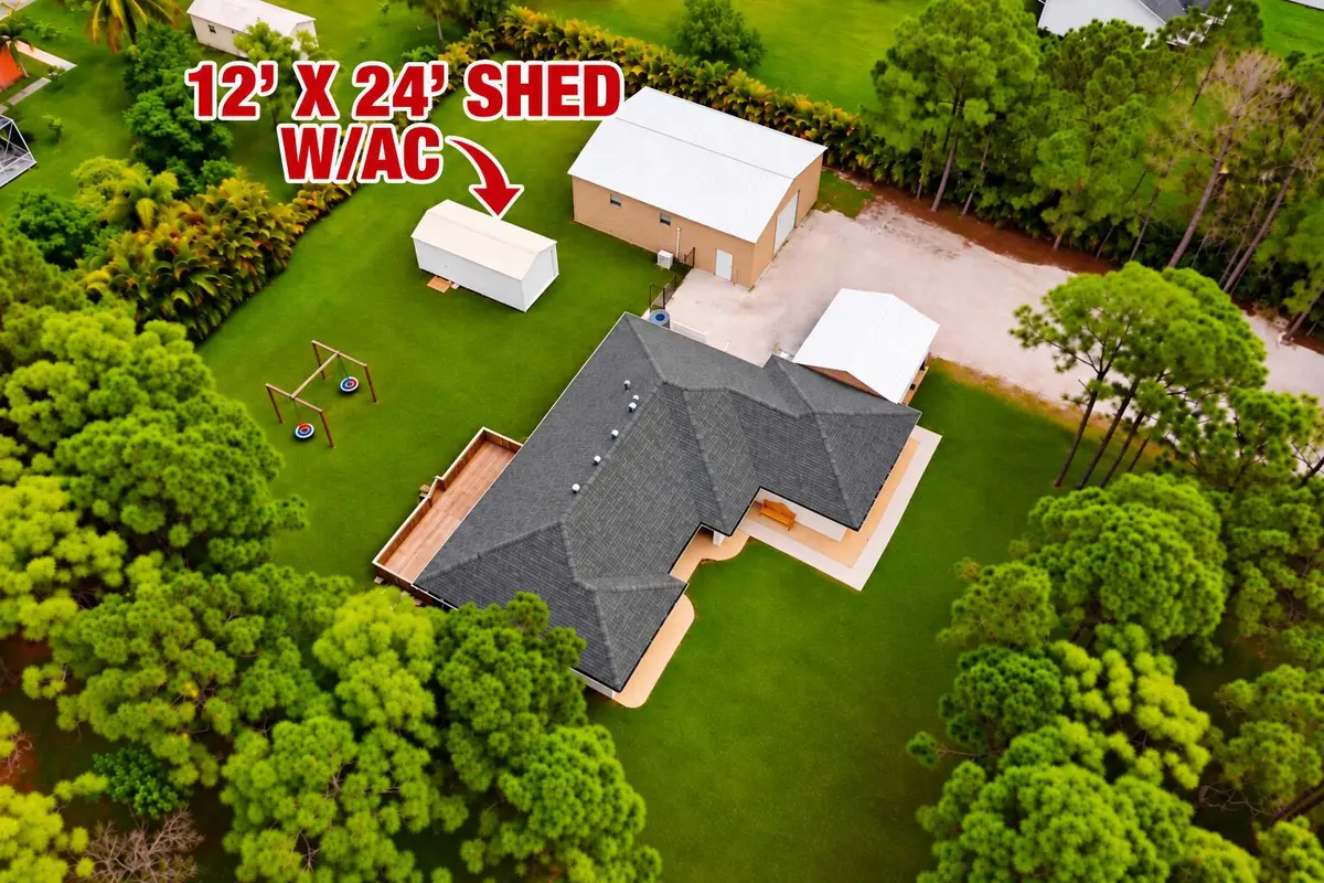 WELCOME HOME at 17107 84th Court, Loxahatchee
