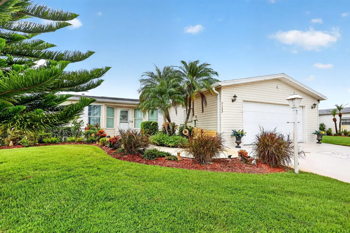 3-web-or-mls-5P1A6407 at 3123 SCARLET TANGER Court, Port St. Lucie
