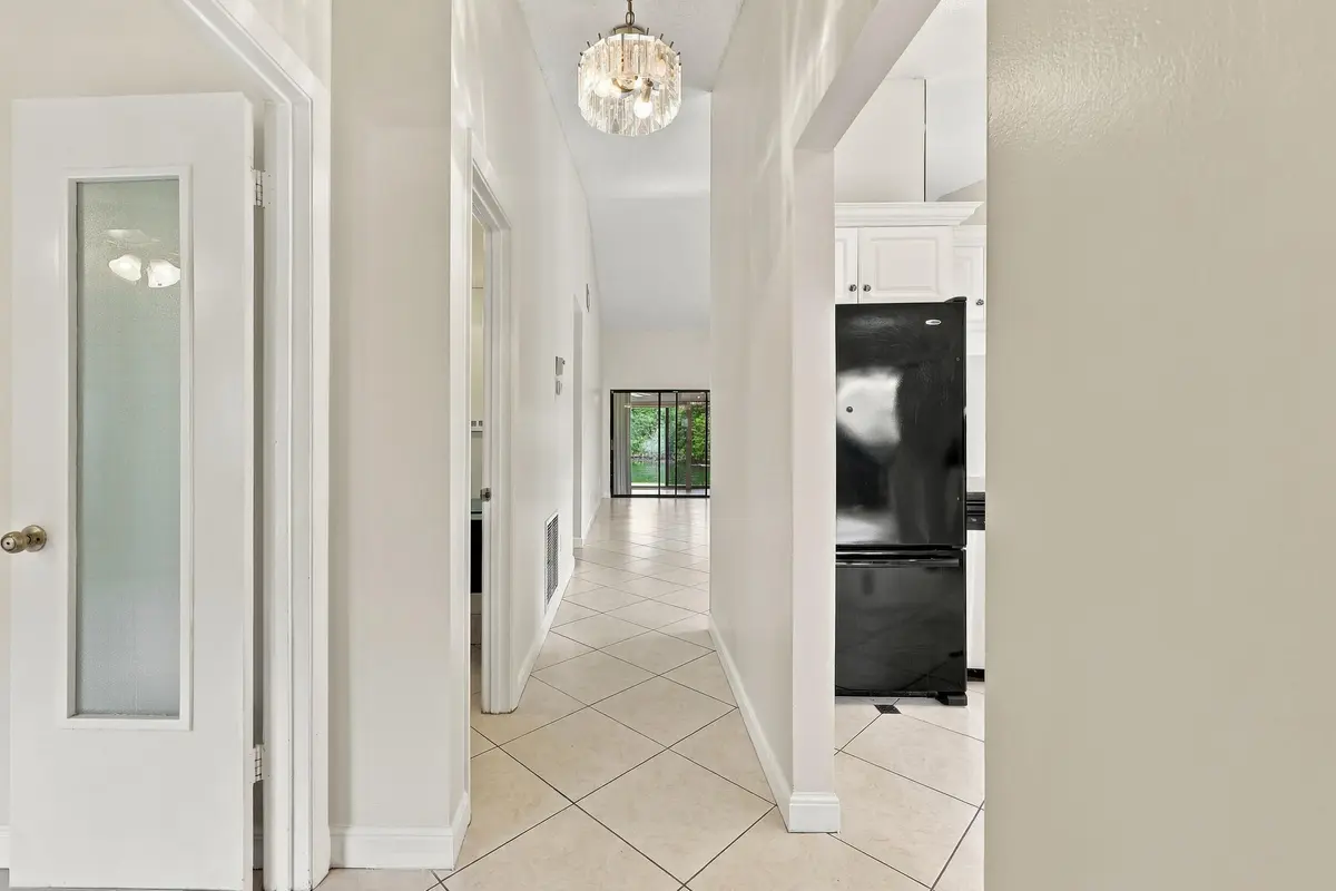 6_453a1013 at 8271 Boca Glades Boulevard, Boca Raton