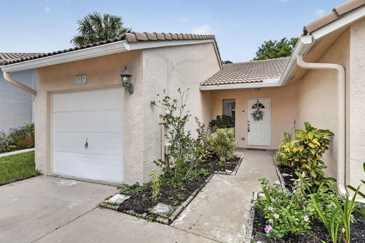 Entrance at 6181 Country Fair Circle, Boynton Beach