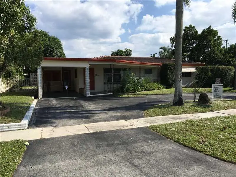 20161118021608141037000000-o at 2144 NE 4th Avenue, Boca Raton