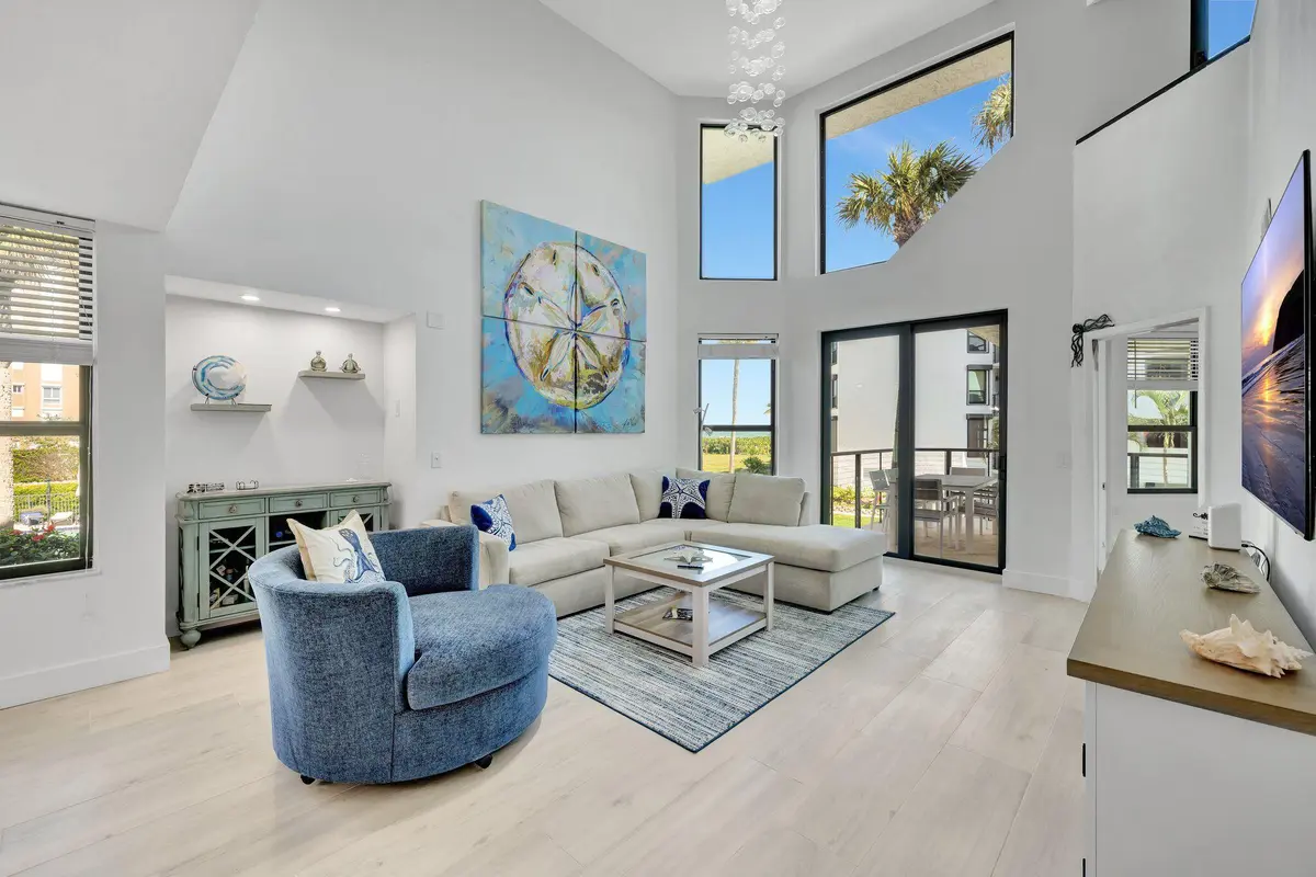 Main Photo Vaulted Ceiling at 4100 N HIGHWAY A1A 211, Hutchinson Island