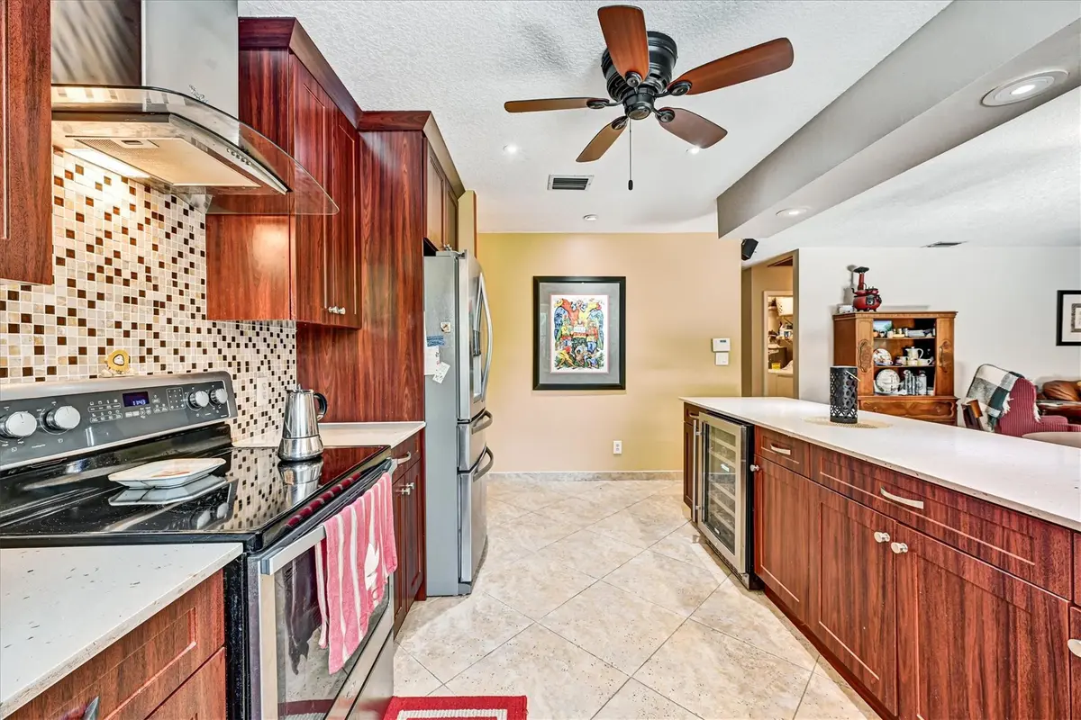 Photo 4 at 11350 NW 1ST Place, Coral Springs